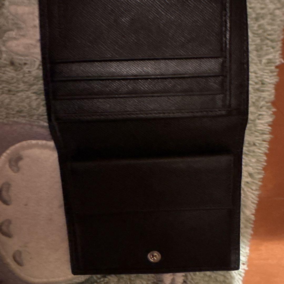 Y*!様 PRADA ブラック 三つ折り財布