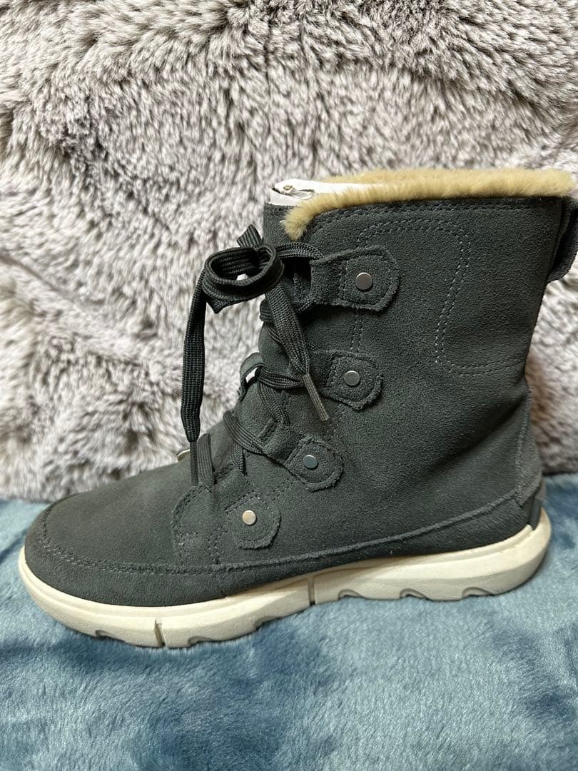 ベス 　SOREL グリーン ファー付きハイカットブーツ