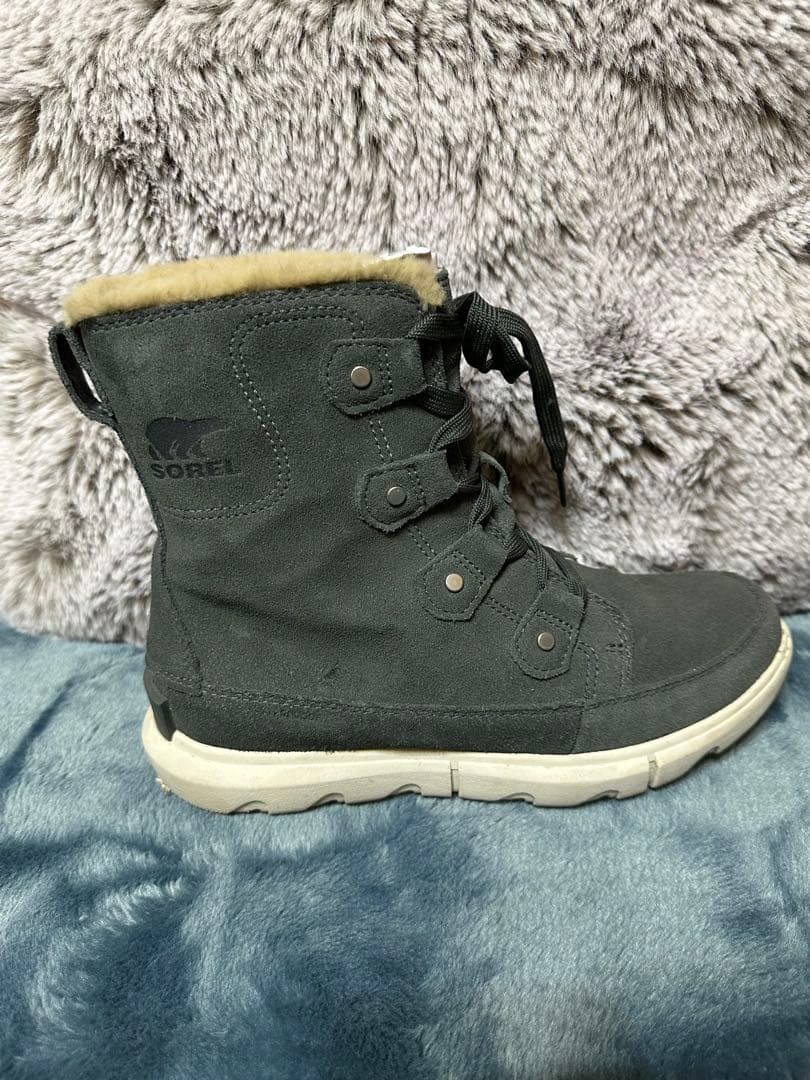 ベス 　SOREL グリーン ファー付きハイカットブーツ