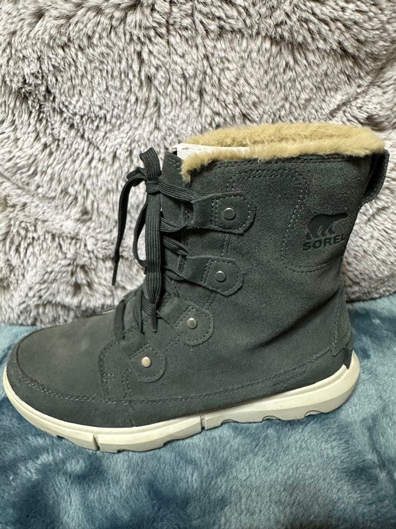 ベス 　SOREL グリーン ファー付きハイカットブーツ