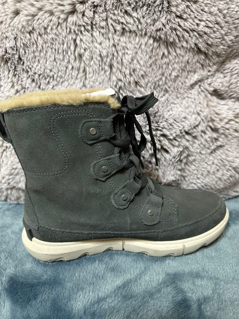 ベス 　SOREL グリーン ファー付きハイカットブーツ