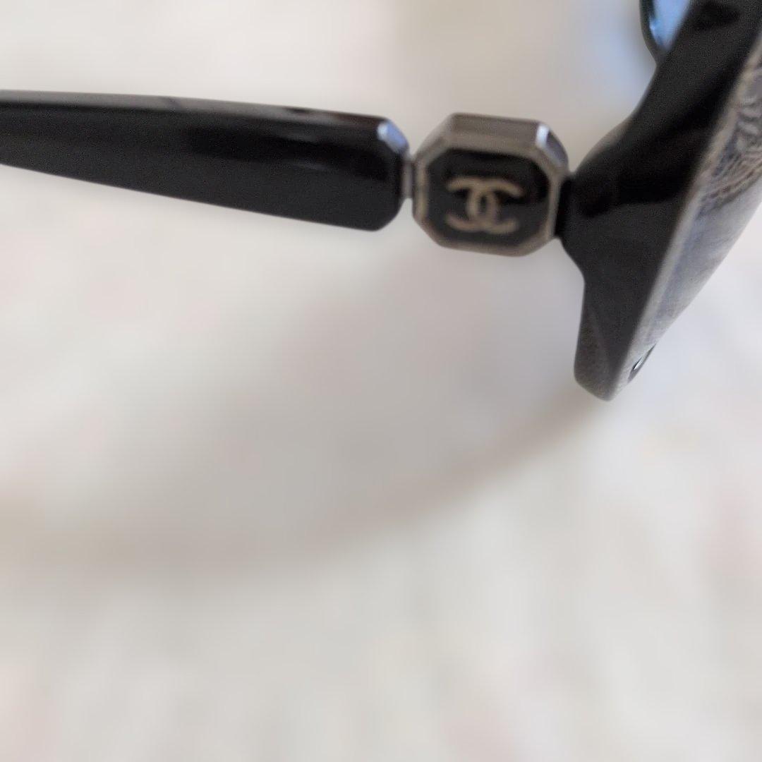 Chanel オーバーサイズサングラス ブラック