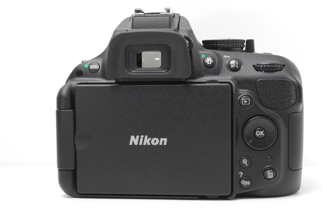 ◆ショット数８７８枚◆Nikon D5200　スマホ転送　写真も動画も自撮りも