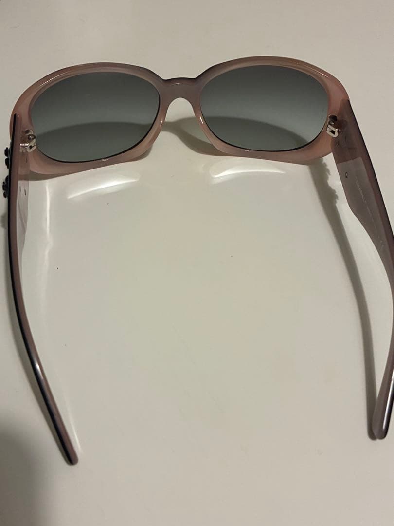 CHANELシャネル　サングラス カメリア