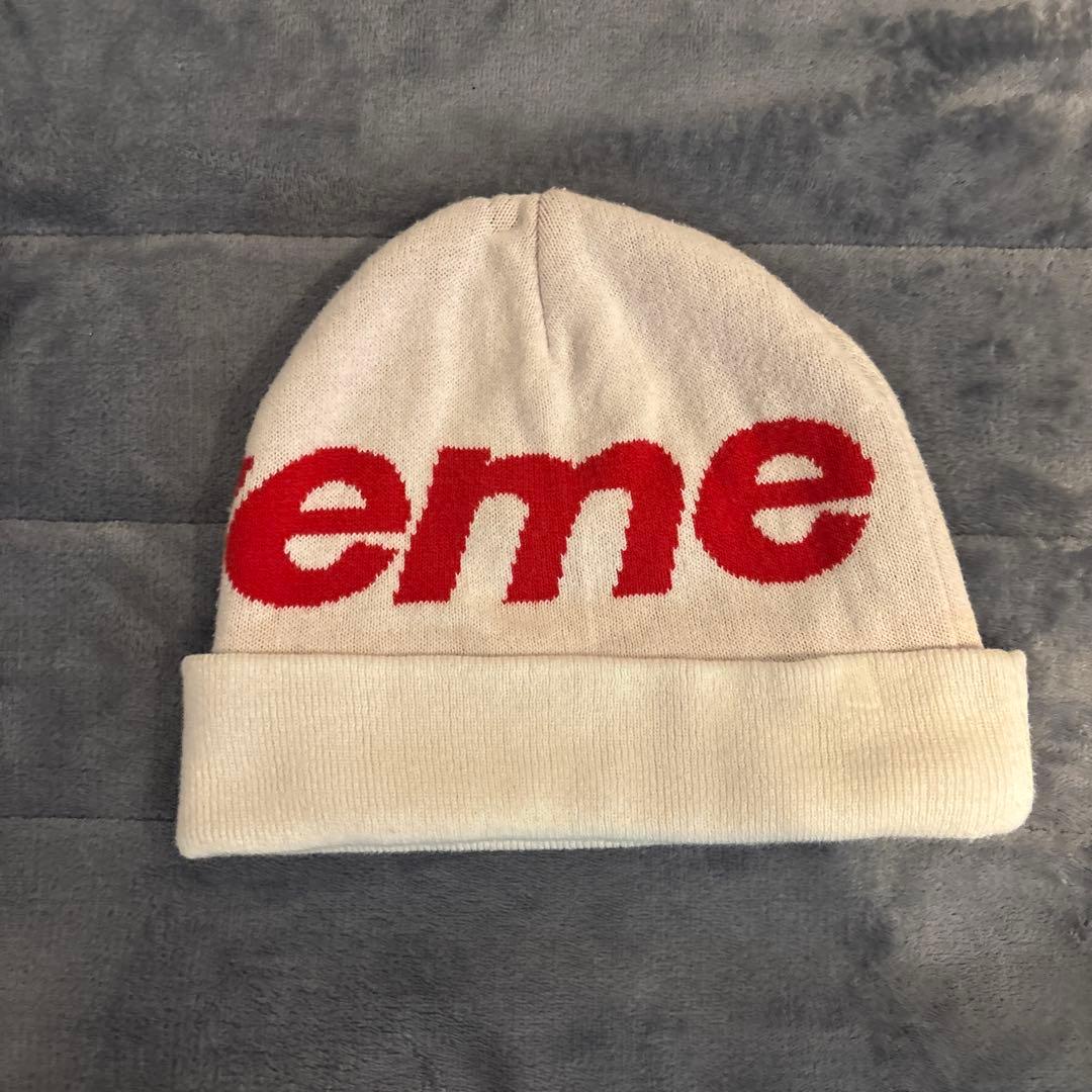 Supreme ロゴ入り ビーニー ホワイト