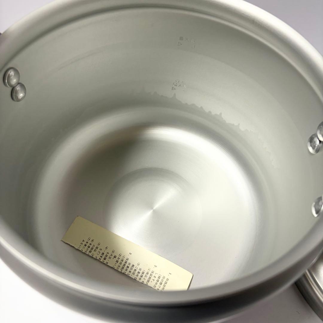 未使用品 RIKEN 家庭用圧力鍋 6.0L 圧力鍋 お料理ブック付き 理研