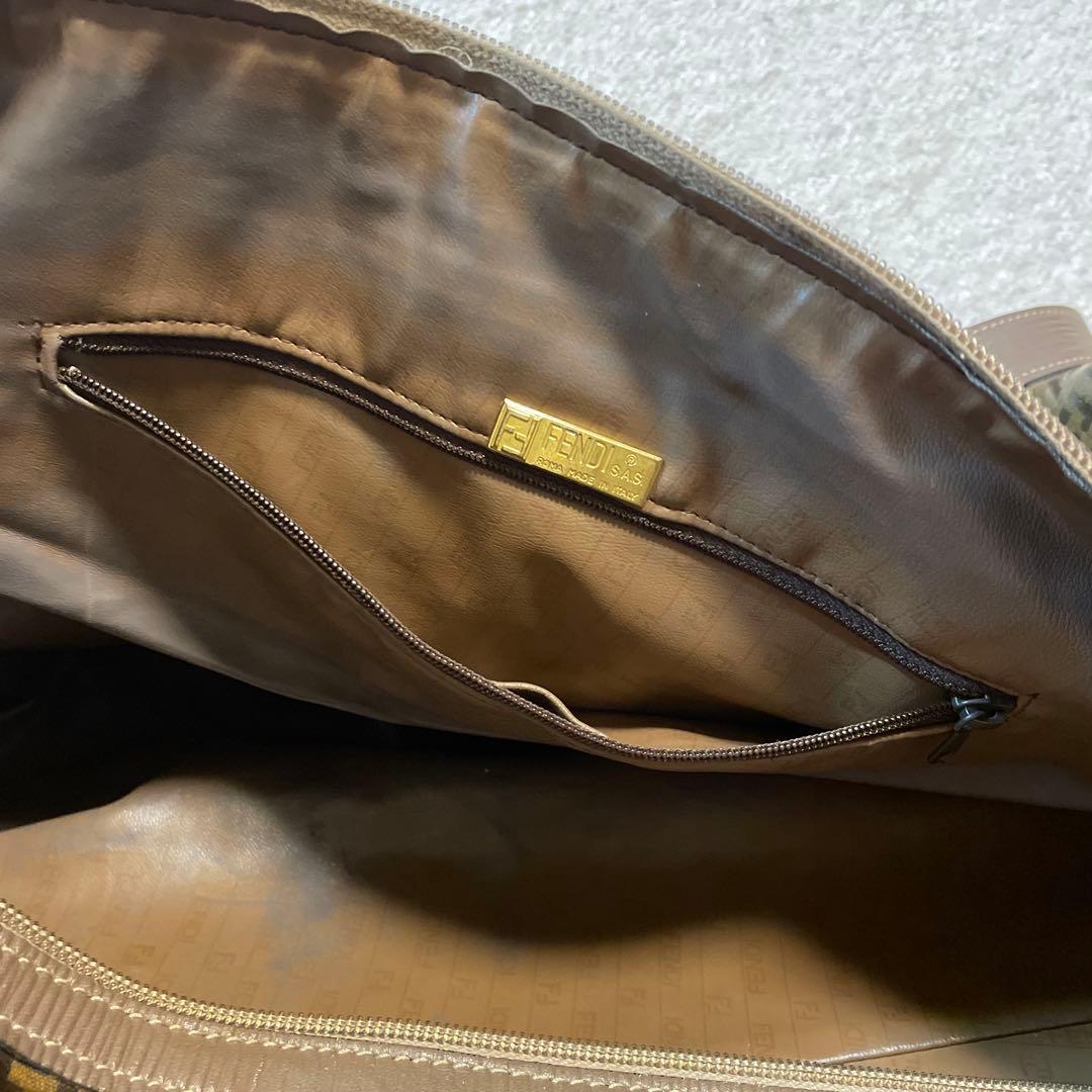 Fendi ズッカ柄　ボストンバッグ 大容量 ブラウン