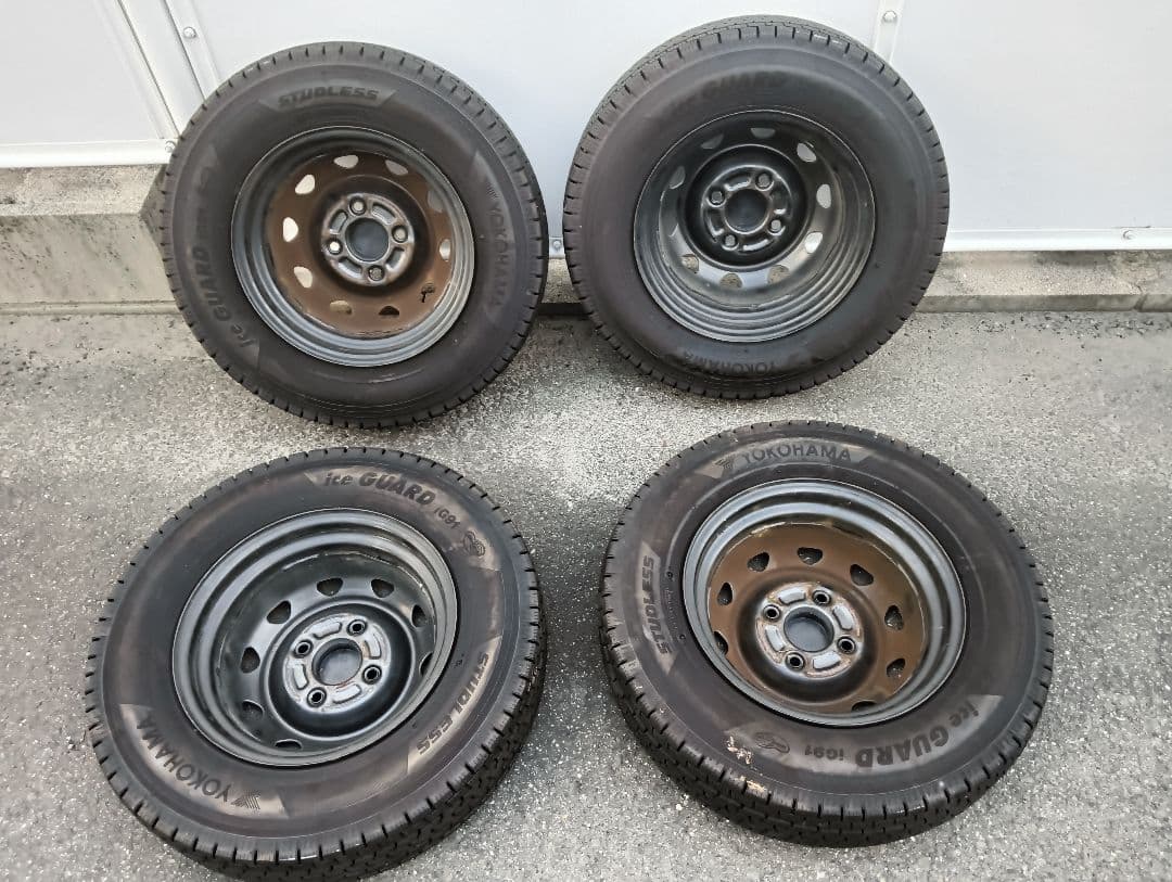 ②YOKOHAMA 145/80R12　鉄ホイル