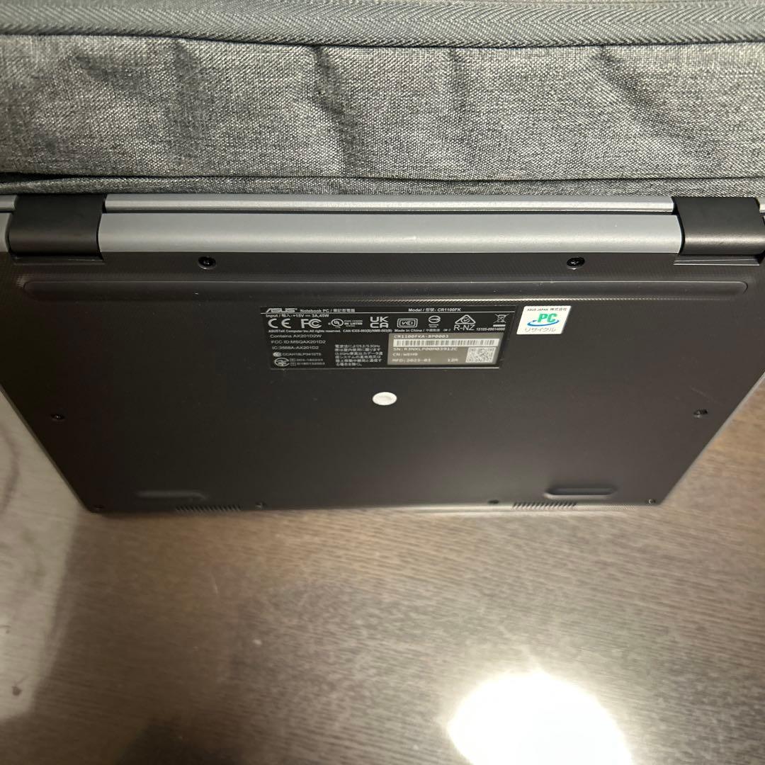 ASUS Chromebook CR1100FK 専用ケース付き