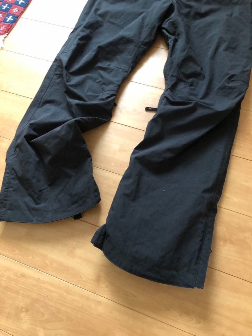 BlueBlood ビブパンツ ブラック　サイズXL バックカントリー