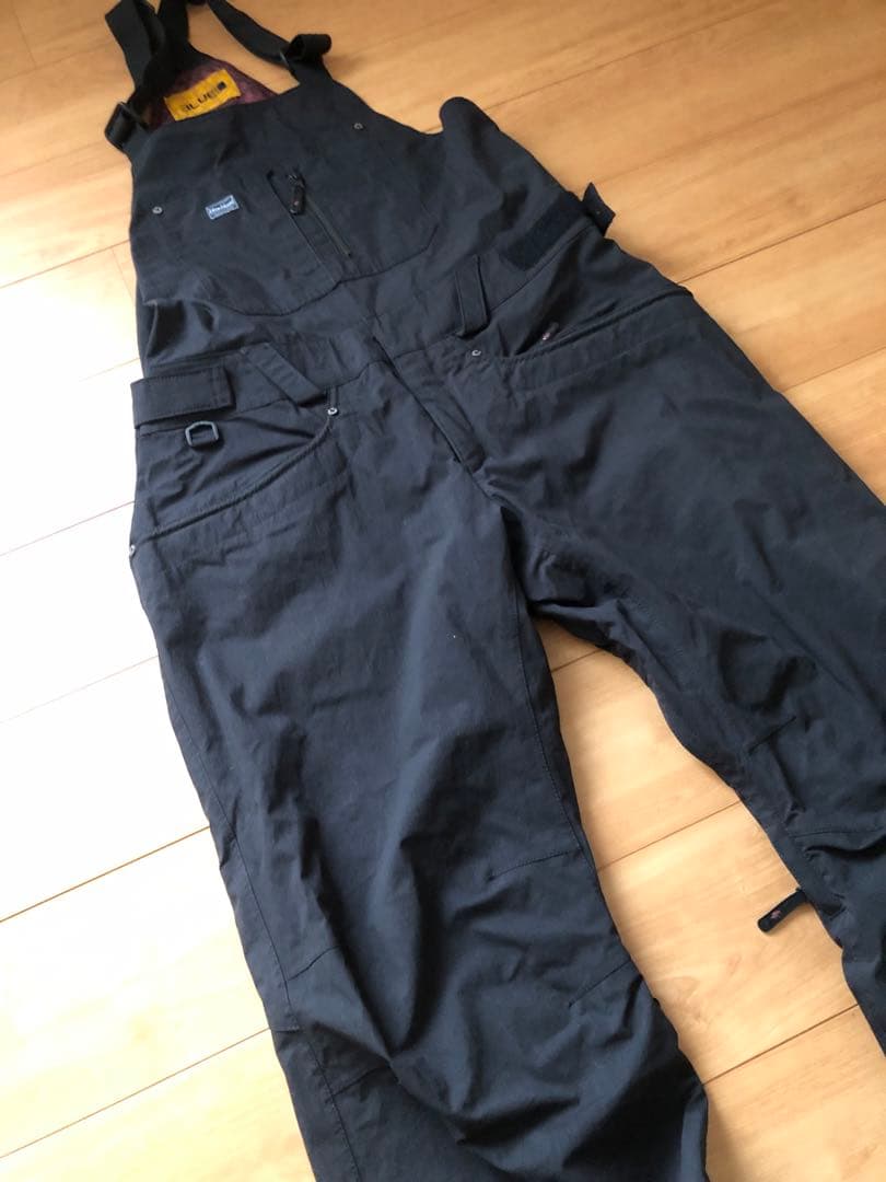 BlueBlood ビブパンツ ブラック　サイズXL バックカントリー