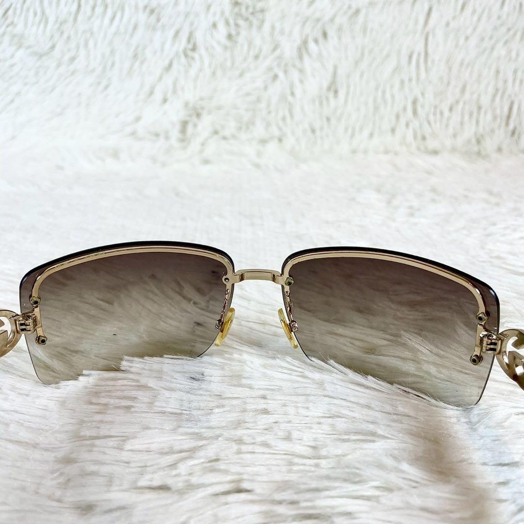 美品　GUCCI　サングラス　GG2804　GGロゴ　ブラウンレンズ・テンプル