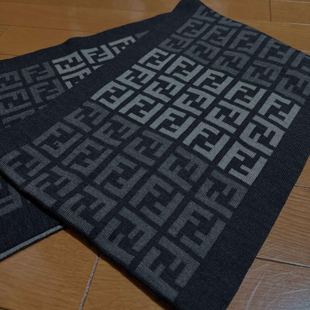 FENDI ウールマフラー　ストール