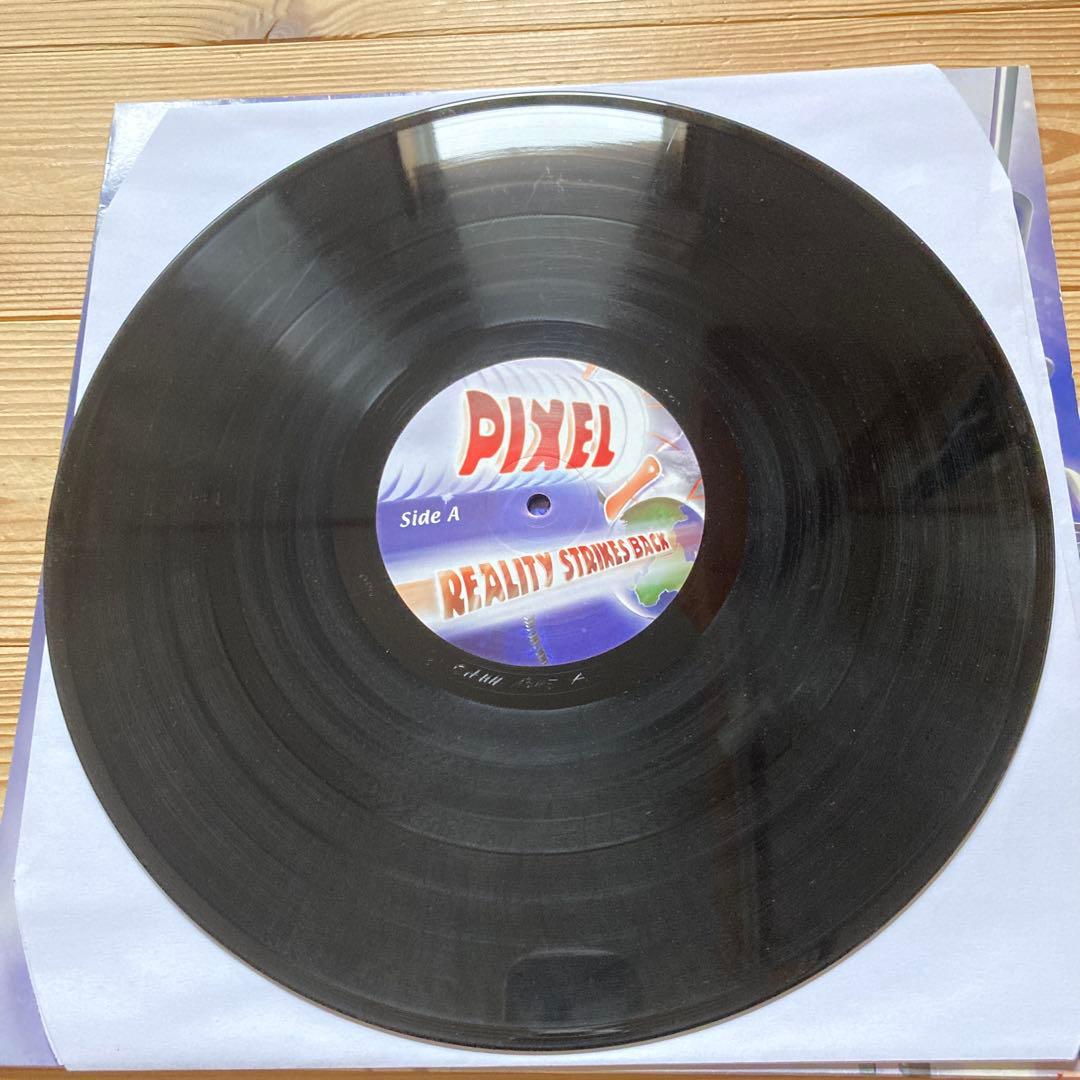 2005 Pixel – Reality Strikes Back EP