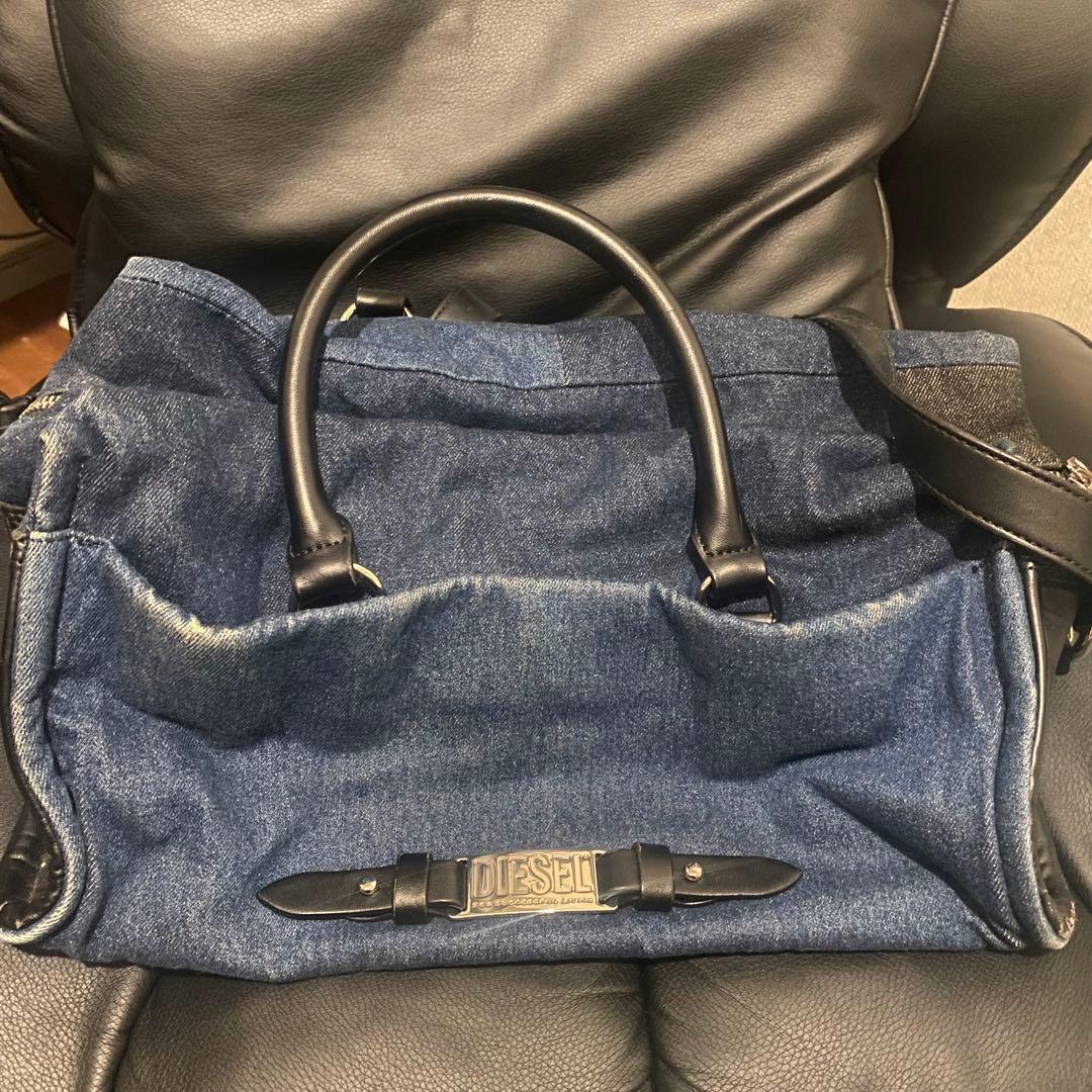 〜値下げ中〜ボストンバッグ (DIESEL)