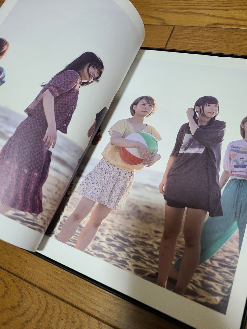 BiSH REVOLUTiONS 初回生産限定盤