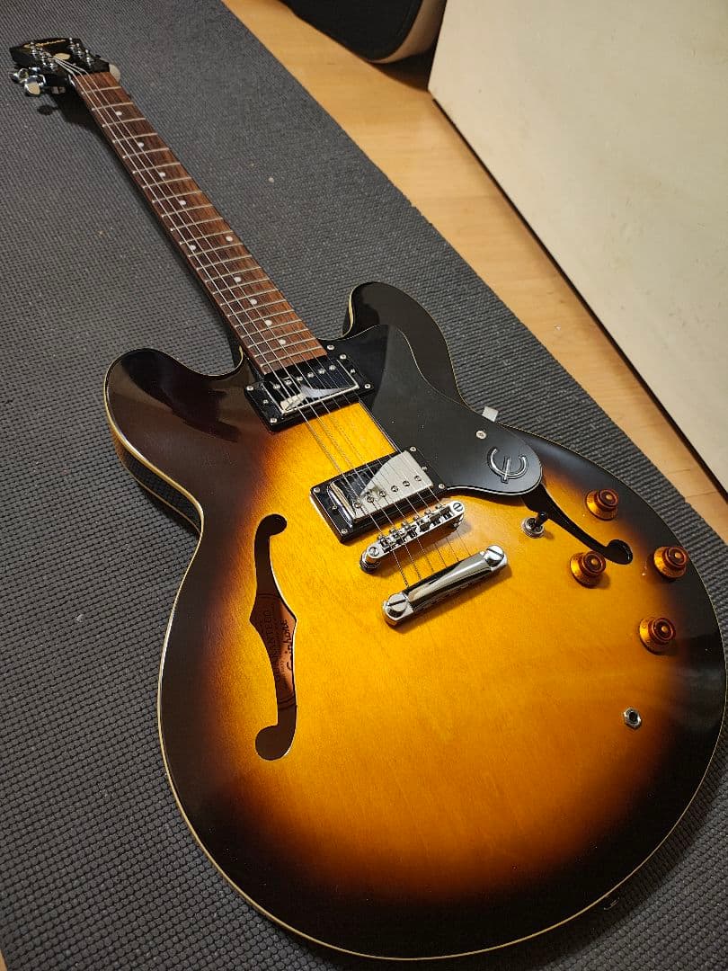 Epiphone ES-335 Dot/極美品Ibanez新品ソフトケース付