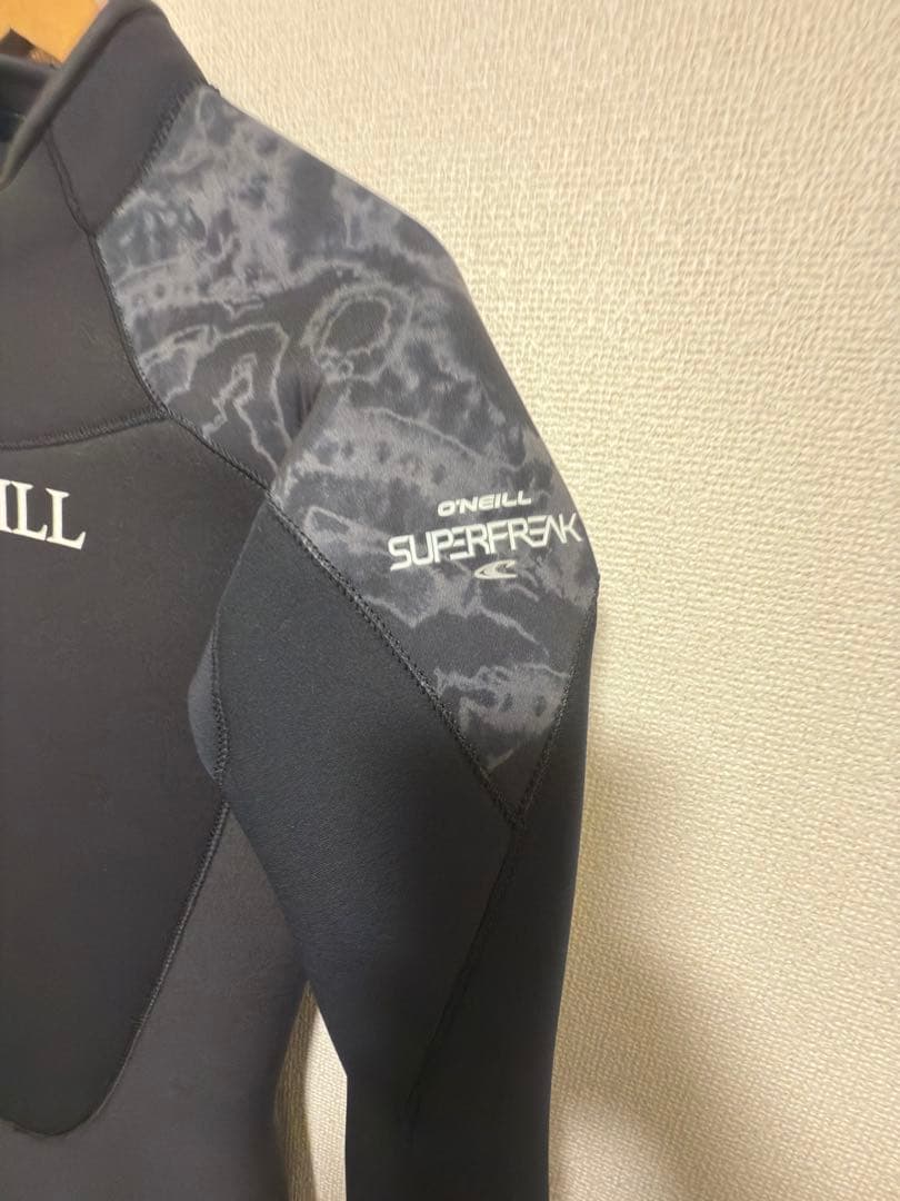 ⭐︎新品未使用⭐︎O'NEILL オニール スーパーフリーク フルスーツ ブラック