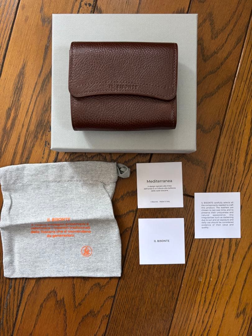小物 IL BISONTE SMALL WALLET