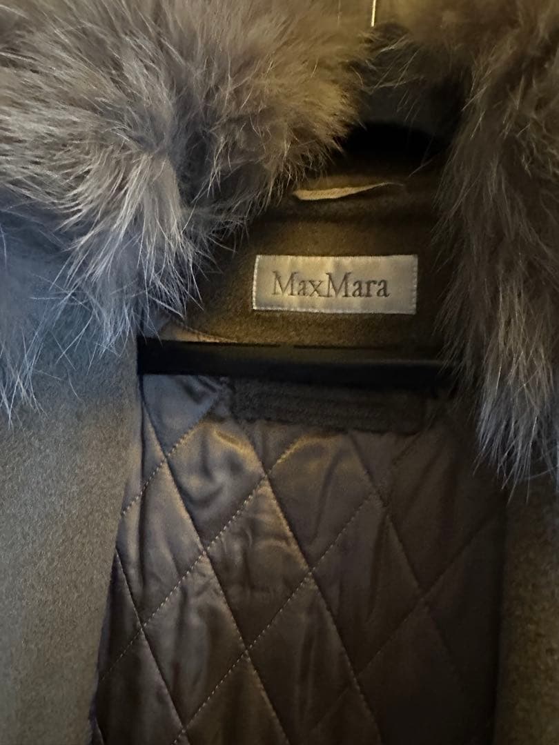 Max Maraカシミアウール取外し可能ファー付きサイズ42
