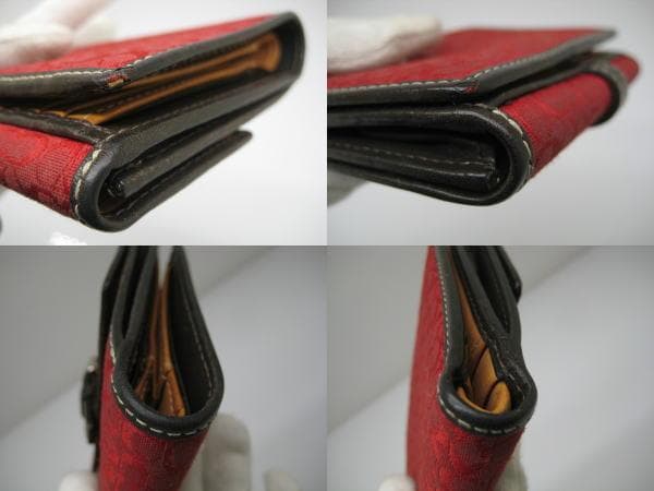 COACH コーチ　二つ折り財布 　レッド