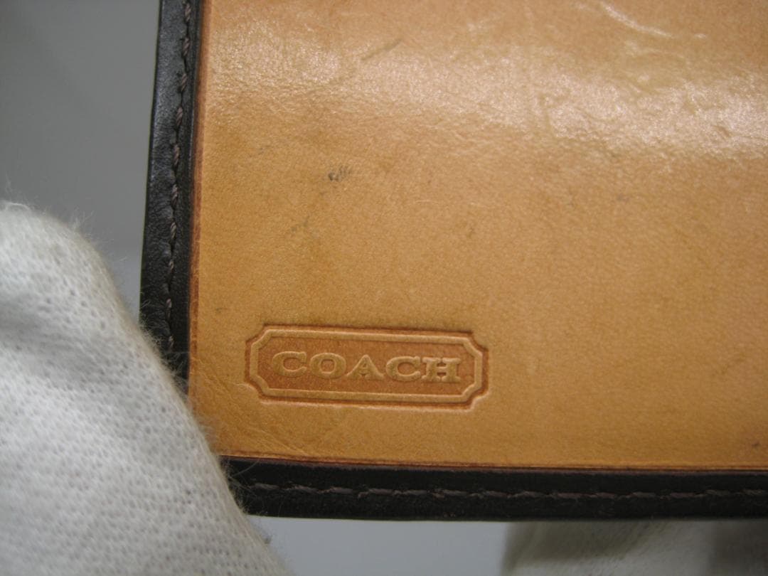 COACH コーチ　二つ折り財布 　レッド