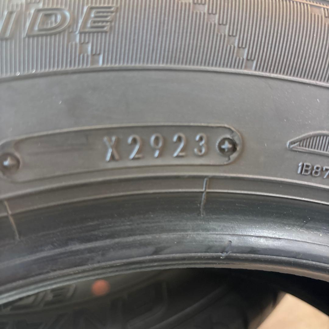 15インチ タイヤ 製造番号X2923