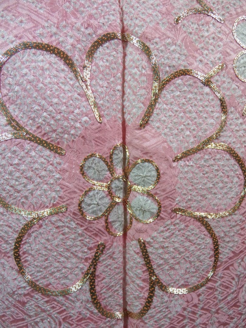 逸品 振袖 総絞り 鹿子絞り 金駒刺繍 花文様 流水文様 絹のダイヤモンド