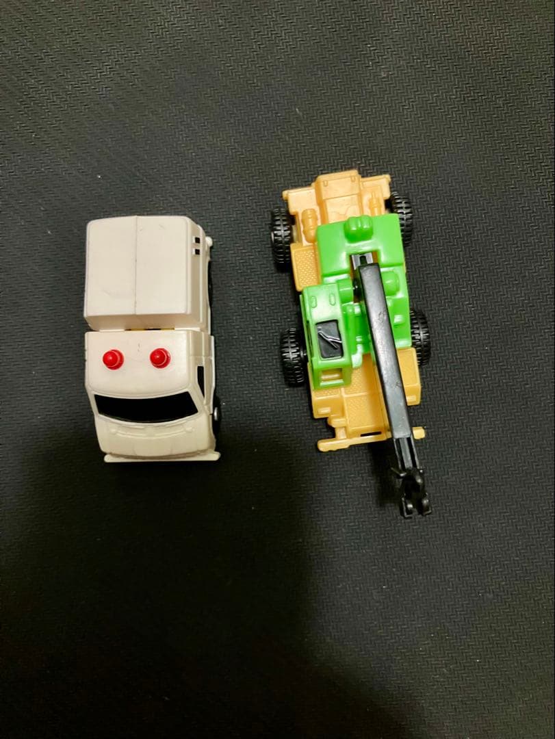 森永 マシンロボクラブ ミニプラ 変形ロボット 食玩 2体　昭和レトロ 当時物