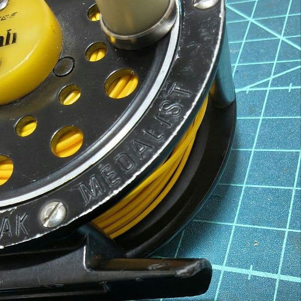 フルーガーメダリスト 1492 AK Pflueger Medalist