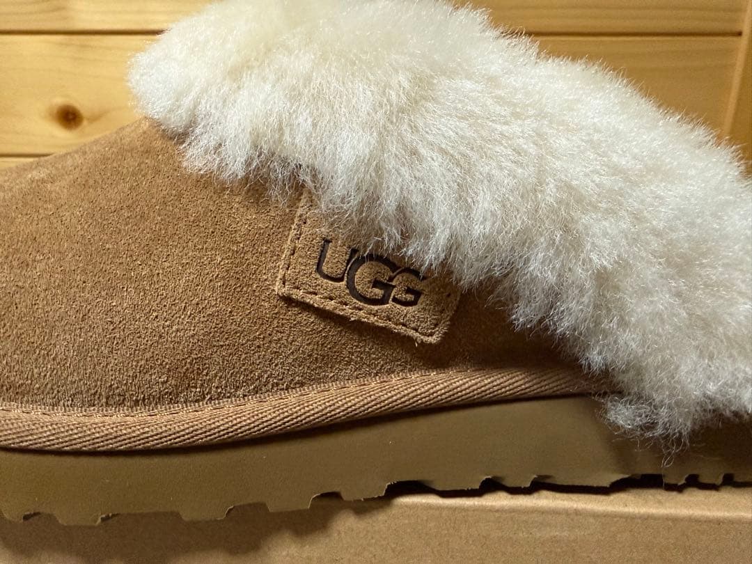 UGG CLUGGETTE クラゲット　スリッポン　ムートンブーツ