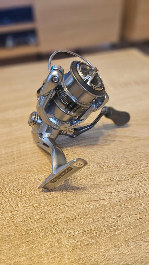 21ナスキー C2000SHG ほぼ未使用 シマノ SHIMANO