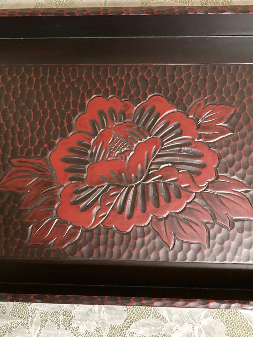 鎌倉彫衣装盆（昭和レトロ）　乱れ箱2枚入れ子