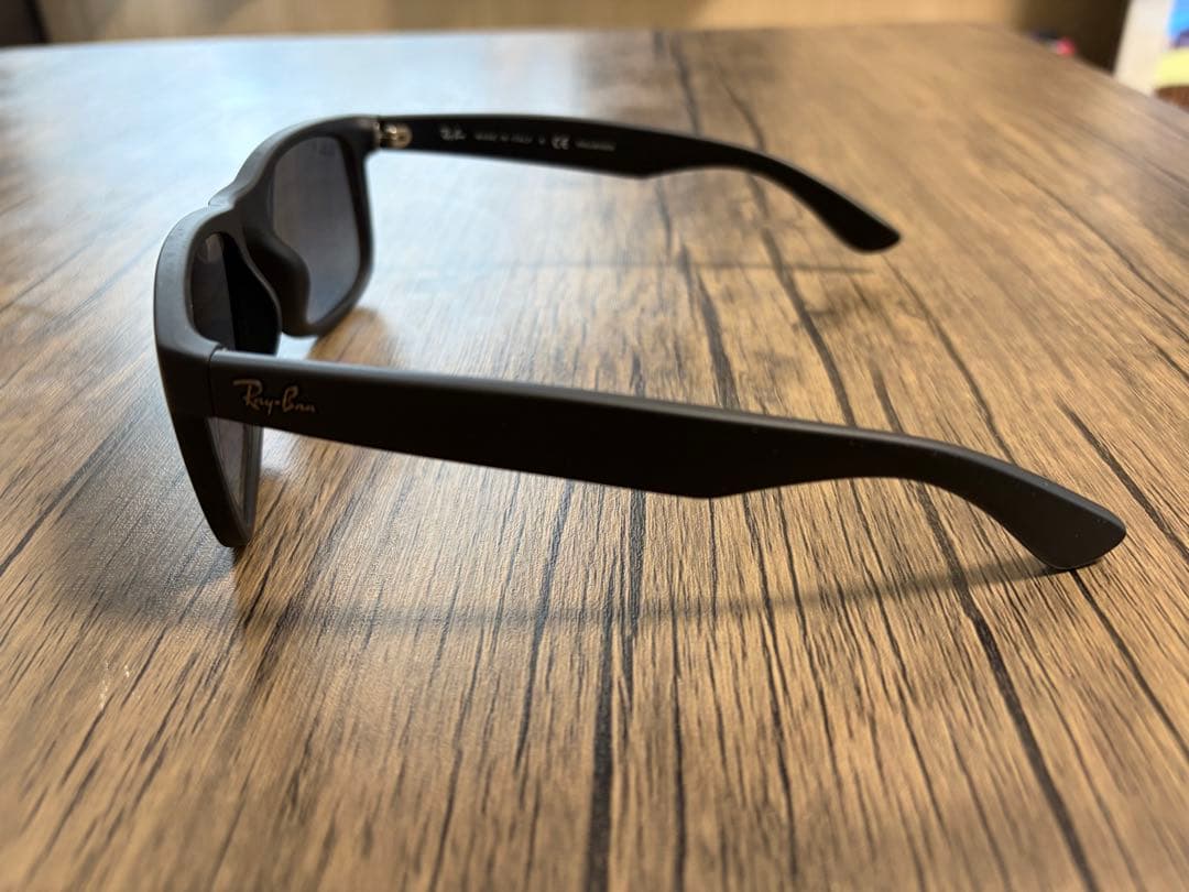 Ray-Ban Justin サングラス