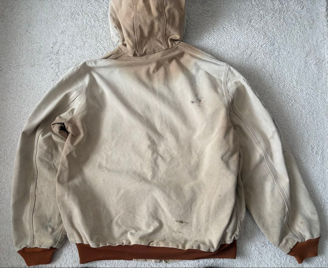 Carhartt アクティブジャケット ベージュ