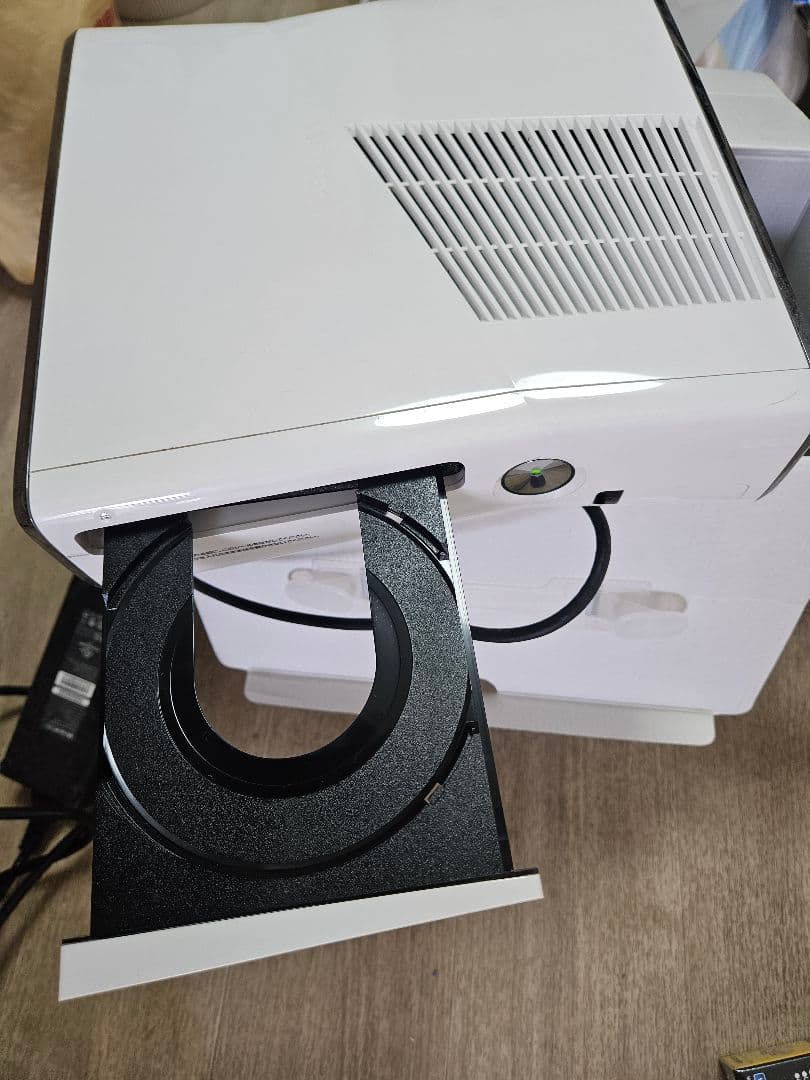 G*L様 Microsoft Xbox360 XBOX 360 4GB + KI