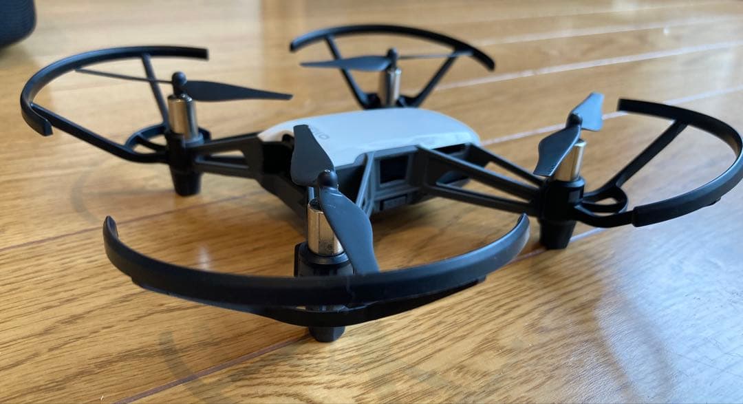 DJI Tello ドローン ブーストコンボ バッテリー3個 ケース付き