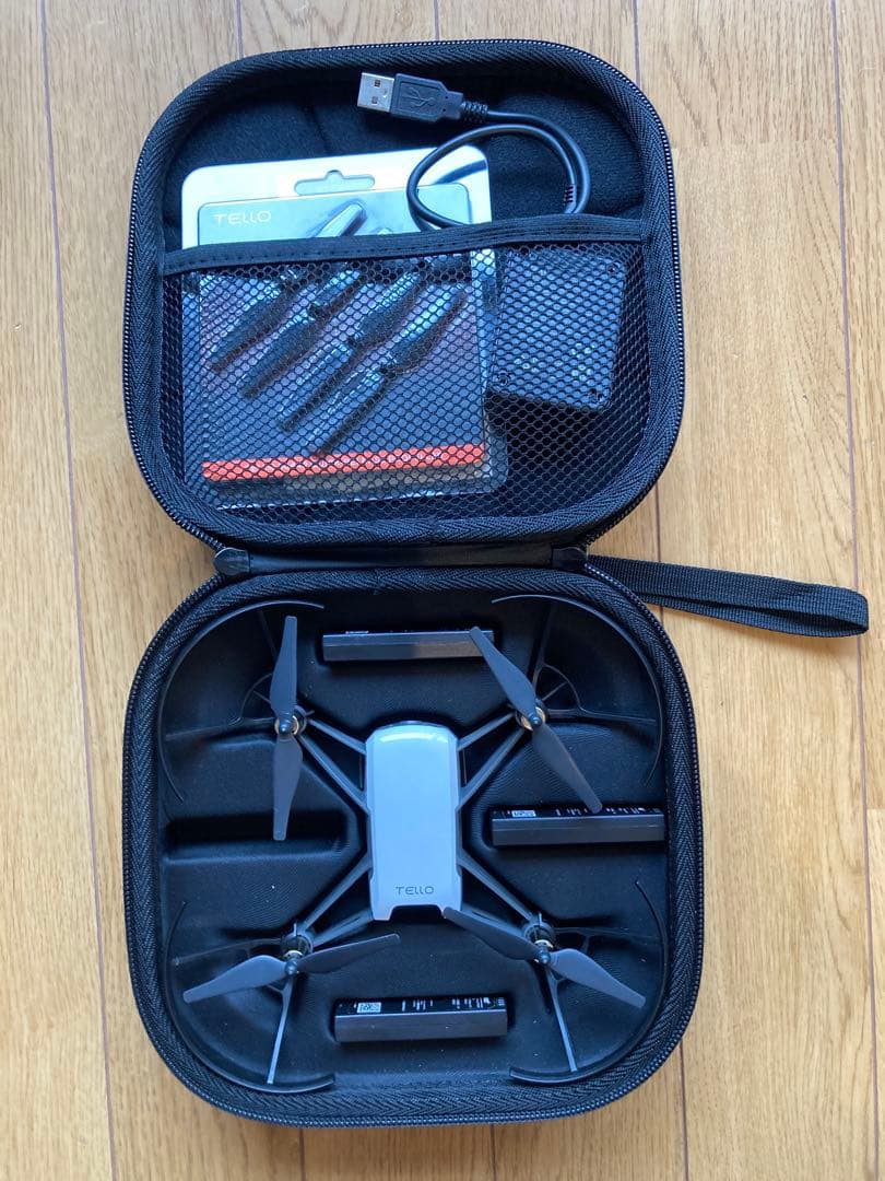 DJI Tello ドローン ブーストコンボ バッテリー3個 ケース付き
