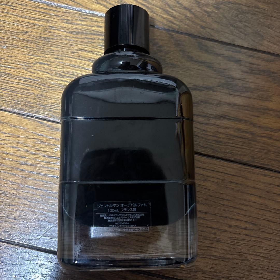 GIVENCHY GENTLEMAN 100ml 香水
