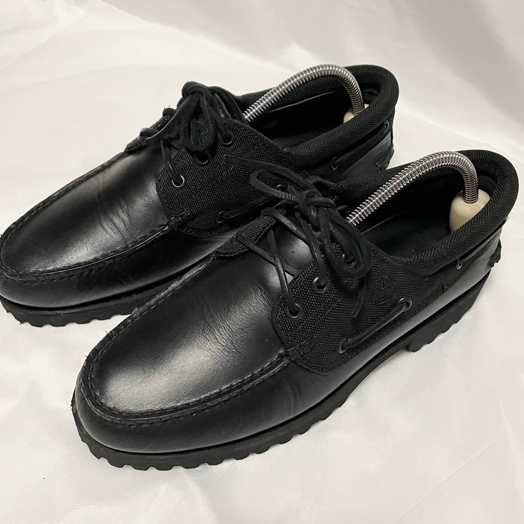 Authentic Handsewn Зеуе Blackout