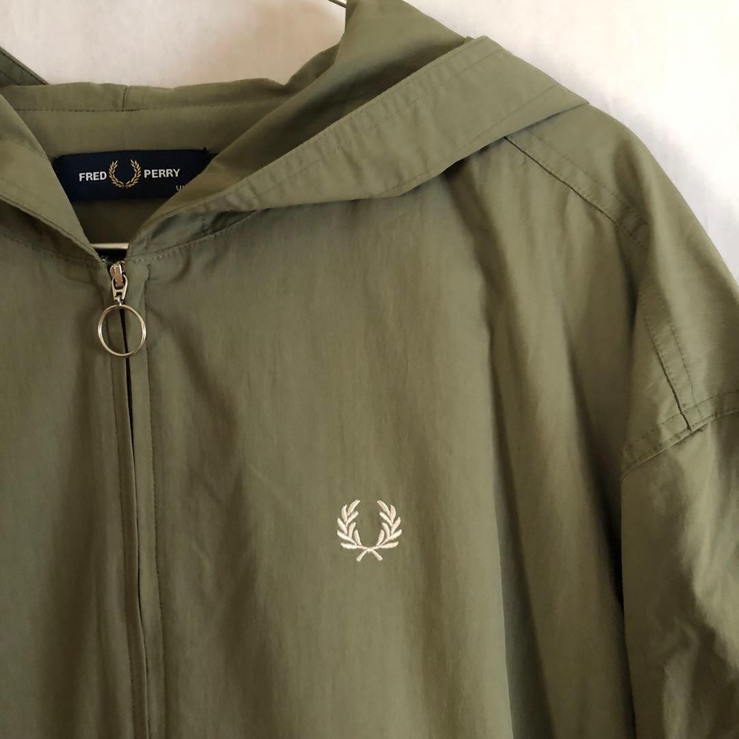 FRED PERRY フード付きロングコート