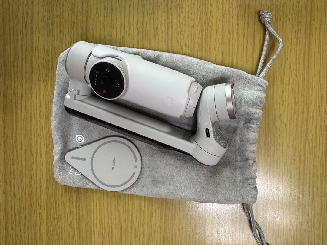 Insta360 Flow 自撮り棒・スタビライザー