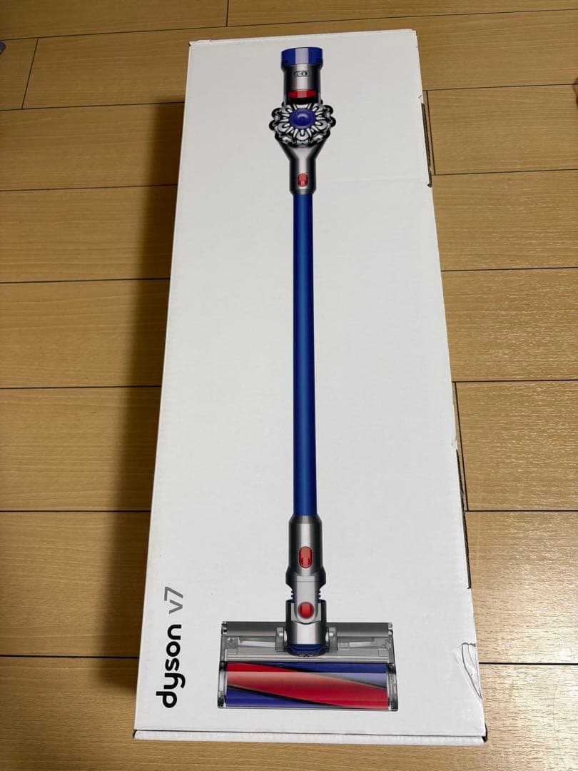 Dyson V7 スティッククリーナー 本体➕スティック