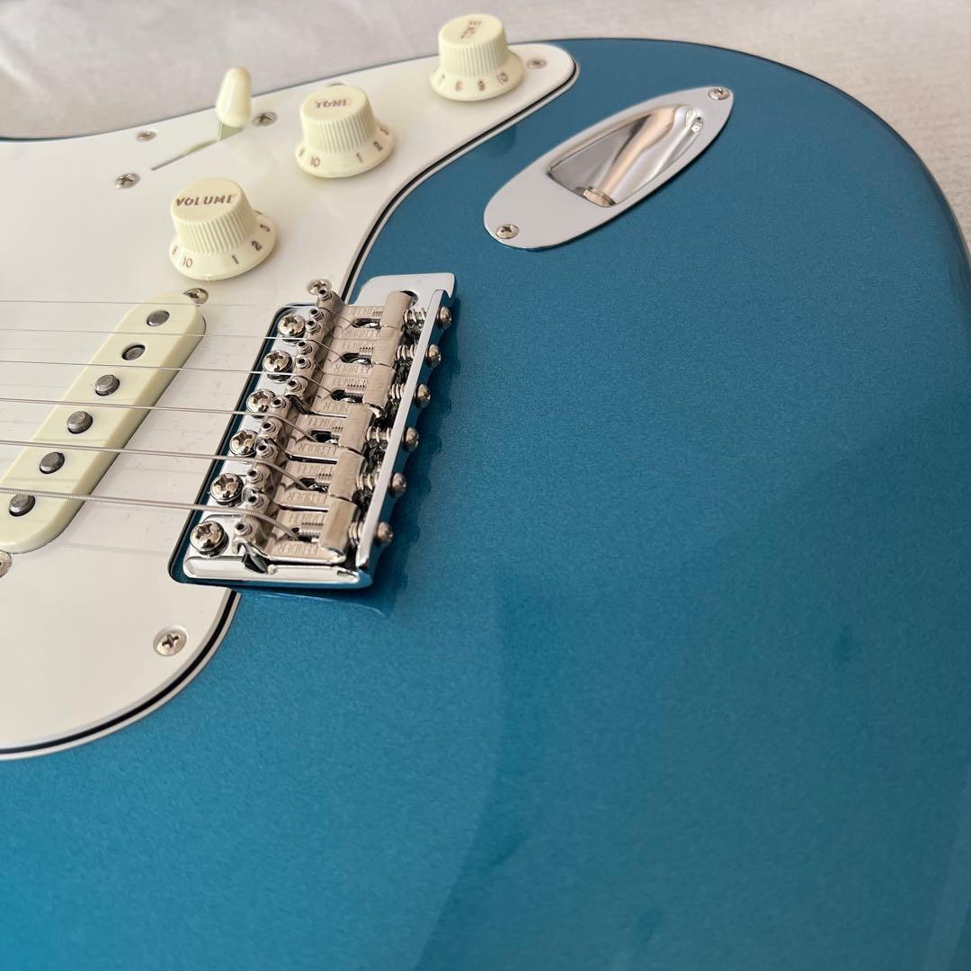 ギター Fender Stratocaster Lake Pracid Blue