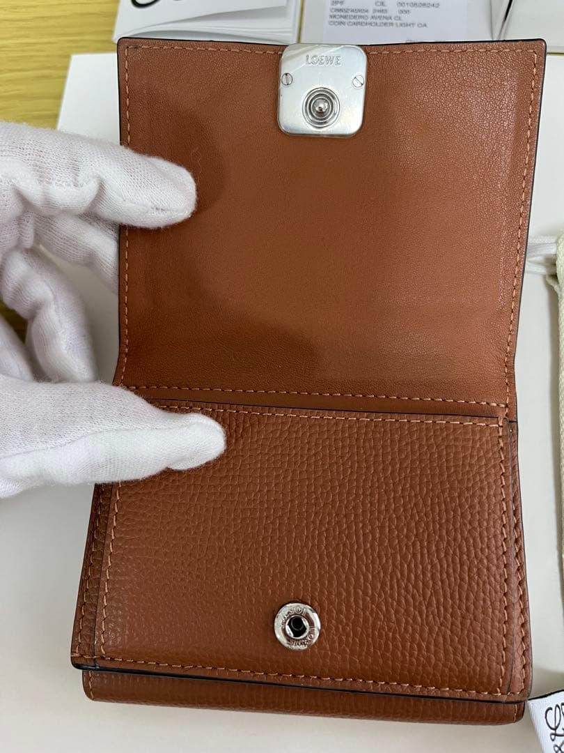 【LOEWE】ロエベ　アナグラム ウォレット（三つ折り財布）
