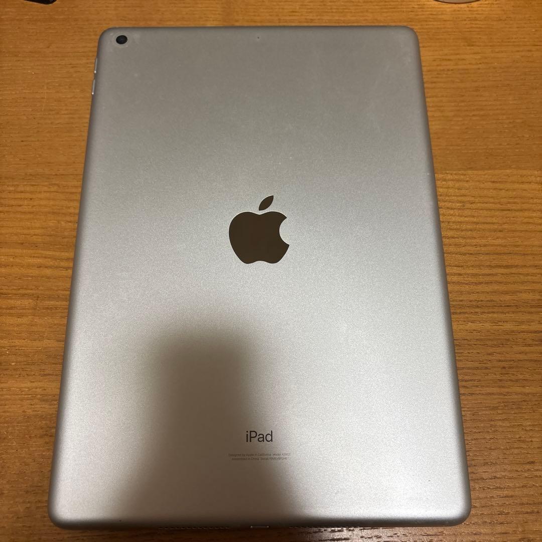 iPad 第9世代　Wi-Fiモデル　64GB