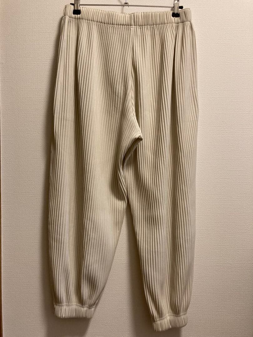 HOMME PLISSÉ ISSEY MIYAKE ジョガーパンツ 白