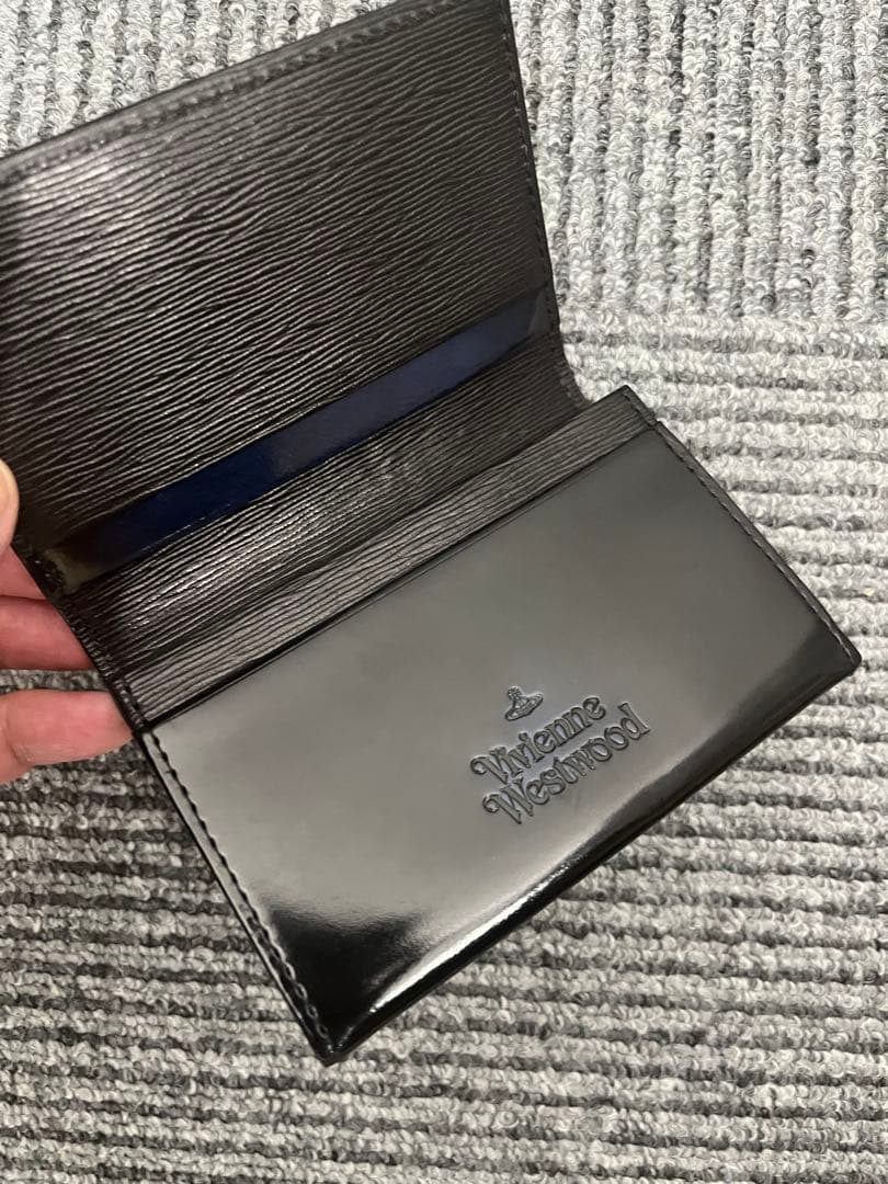 【美品】ヴィヴィアンウエストウッド 名刺入れ 黒×紺 アドヴァン オーブ レザー