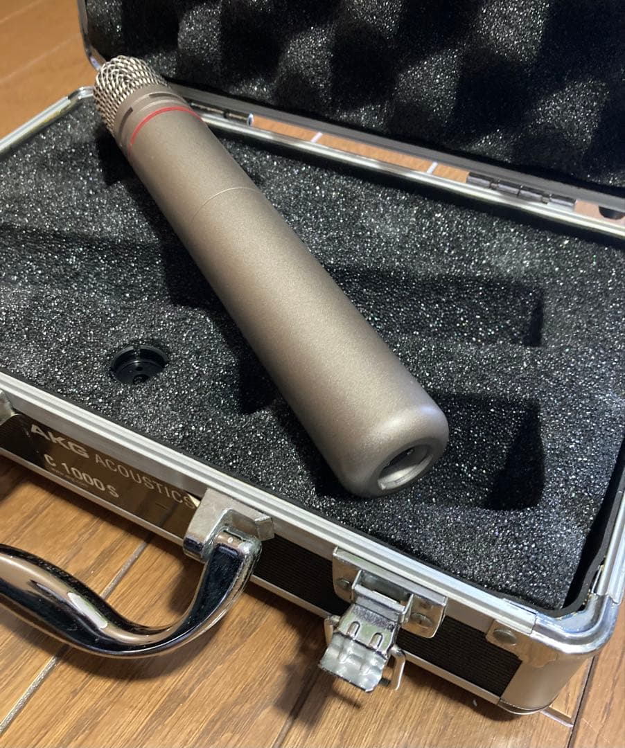 AKG C 1000 S コンデンサーマイク￼