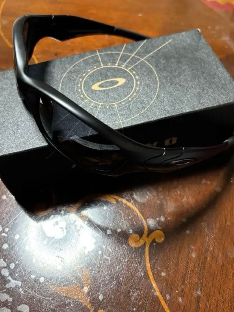oakley straight jacket サングラス　io着用